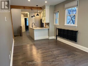 75 Cathcart St in Ottawa, ON - Building Photo - Building Photo