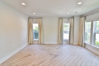 1424 Piccard Dr in Rockville, MD - Building Photo - Building Photo