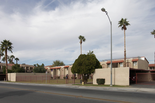 81840 Avenida Del Mar in Indio, CA - Building Photo - Building Photo