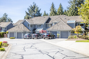 Windemere in North Vancouver, BC - Building Photo