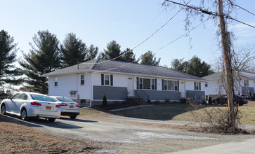 2424 Kraft Rd in Castleton On Hudson, NY - Building Photo - Building Photo