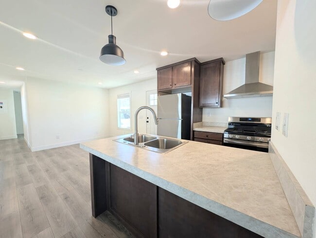 property at 400 Sulphur Bank Dr