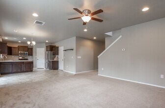 1403 N Rogue River St in Spokane, WA - Building Photo - Building Photo