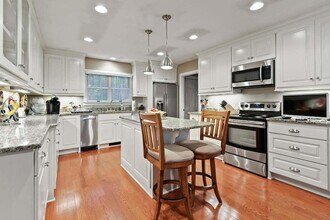 302 Summerset Ln in Summerville, SC - Building Photo - Building Photo