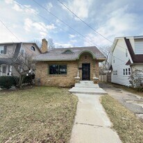 432 Elliott St SE in Grand Rapids, MI - Building Photo