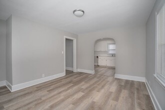 33 Sunset Dr in Rocky Mount, NC - Building Photo - Building Photo