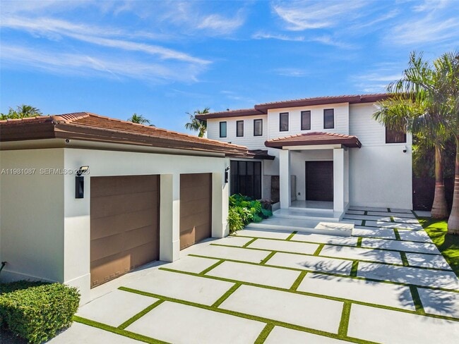 710 S Shore Dr in Miami Beach, FL - Building Photo - Building Photo