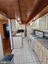 5905 N Front St in Philadelphia, PA - Building Photo - Building Photo