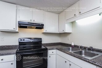 4015 N Quail Dr in Douglasville, GA - Building Photo - Building Photo