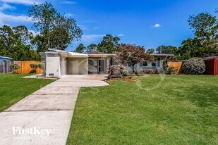 7127 Altama Rd in Jacksonville, FL - Building Photo