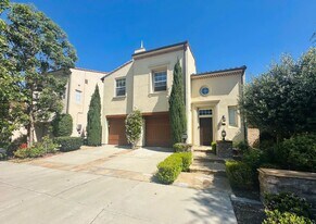 41 Midnight Sky in Irvine, CA - Building Photo