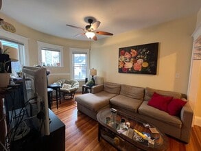 121 Liberty Rd in Somerville, MA - Building Photo - Building Photo