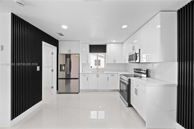 22503 SW 113th Pl in Miami, FL - Building Photo - Building Photo