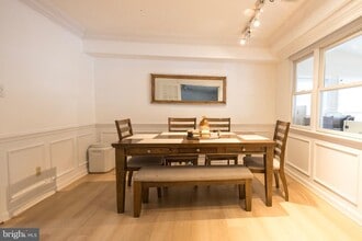 24 Rose Apple Rd in Levittown, PA - Building Photo - Building Photo