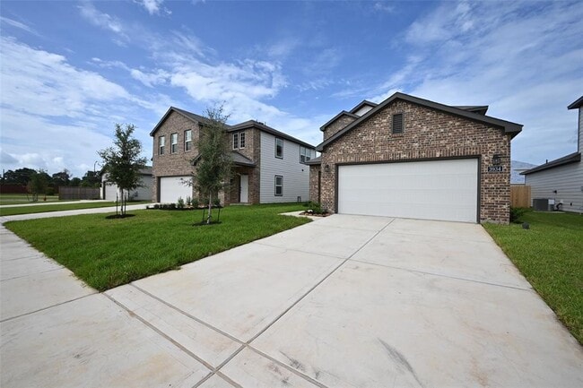 3934 Accolade Xing in Brookshire, TX - Building Photo - Building Photo