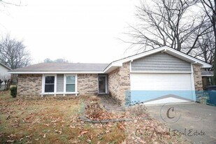 1812 Rich Rd in Jonesboro, AR - Building Photo