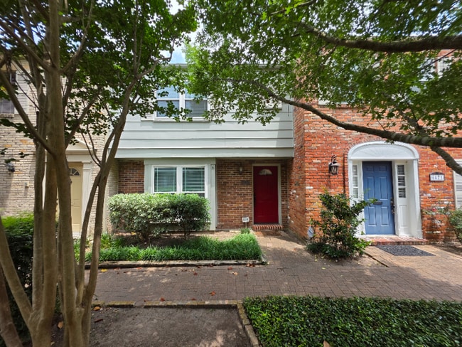 6469 Burgoyne Dr.