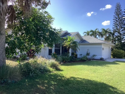 1308 Monarch Cir in Naples, FL - Building Photo - Building Photo