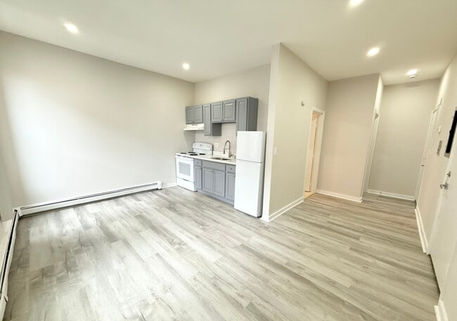 63 Ruggles St, Unit 4B in Boston, MA - Building Photo - Building Photo