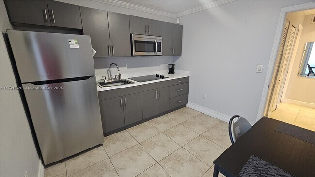 property at 11340 SW 41st Terrace