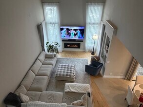 525 Senon Dr in Lemont, IL - Building Photo - Building Photo