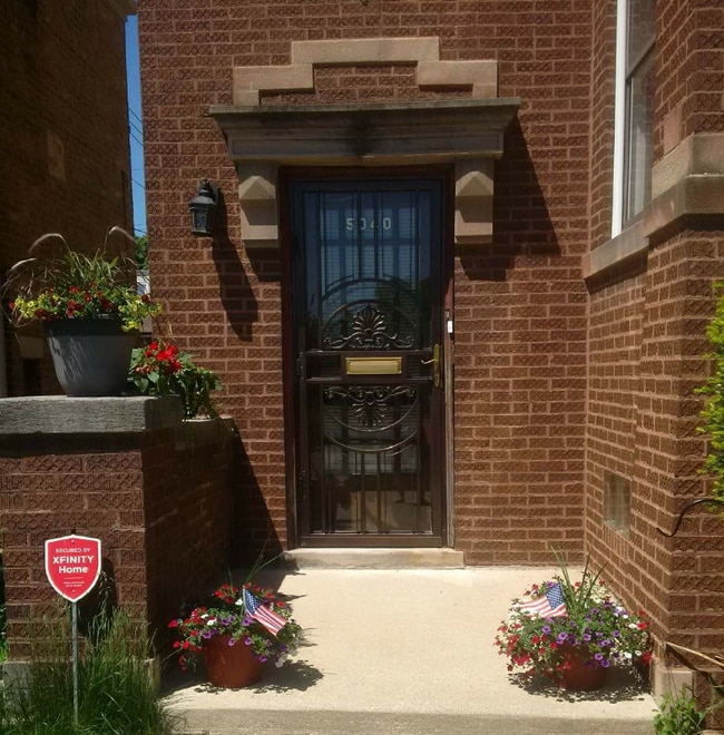 5040 N Parkside Ave in Chicago, IL - Building Photo - Building Photo