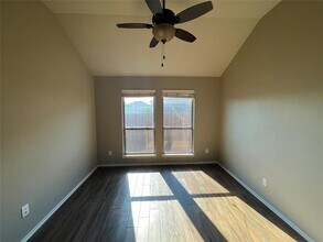18704 Vivo Dr in Edmond, OK - Building Photo - Building Photo