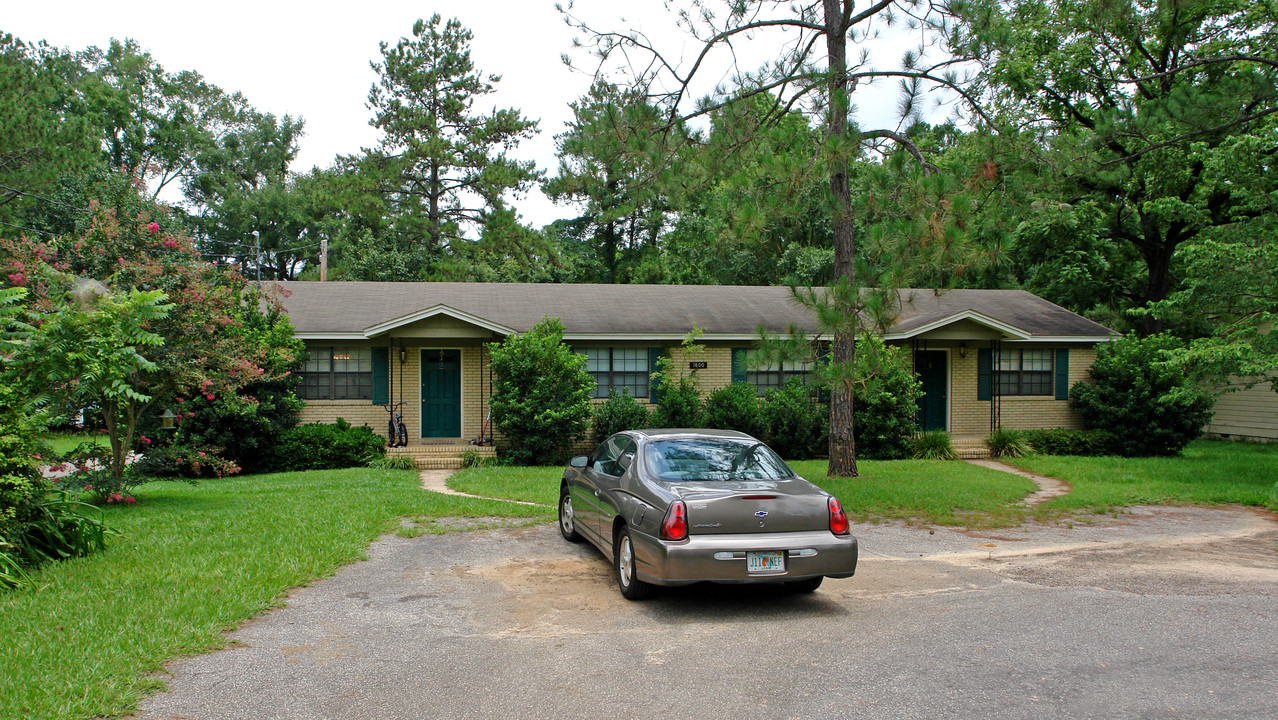 1600-1602 Carolewood Ct in Tallahassee, FL - Foto de edificio