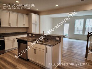2102 Solana Wds Dr in Durham, NC - Building Photo - Building Photo