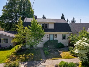 9648 N Central St in Portland, OR - Building Photo - Building Photo