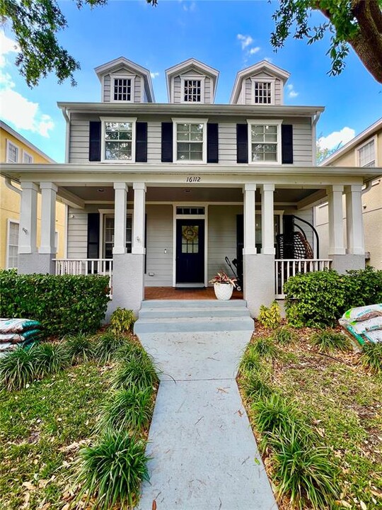 16112 Loneoak View Dr in Lithia, FL - Building Photo
