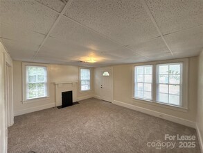 203 W 3rd Ave in Gastonia, NC - Building Photo - Building Photo