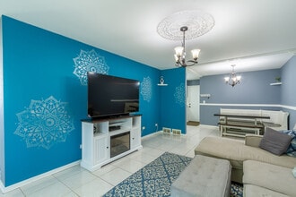 217 Fishing Lane in Wood Dale, IL - Building Photo - Building Photo