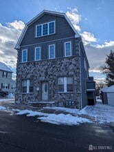 300 Cedar St in South Amboy, NJ - Building Photo - Building Photo