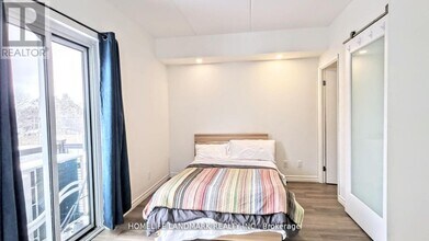 268 Lester St in Waterloo, ON - Building Photo - Building Photo