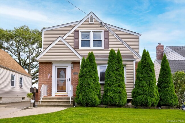 property at 209 Beech St