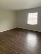 1194 W 4th St in Winston-Salem, NC - Building Photo - Building Photo