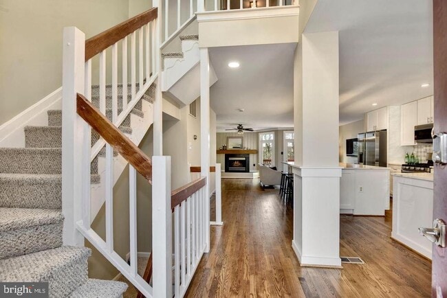 4010 Lake Glen Rd in Fairfax, VA - Building Photo - Building Photo