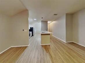 1658 Wildflower Dr in Waxahachie, TX - Building Photo - Building Photo