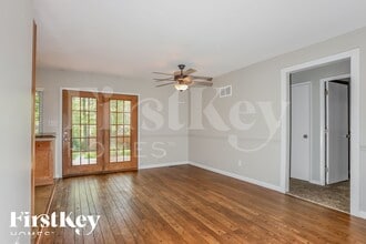 522 Ballwood Dr in Ballwin, MO - Building Photo - Building Photo