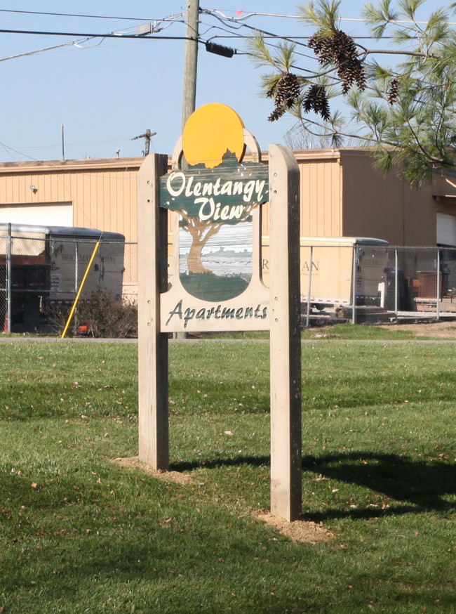 Olentangy View Apartments in Delaware, OH - Foto de edificio - Building Photo