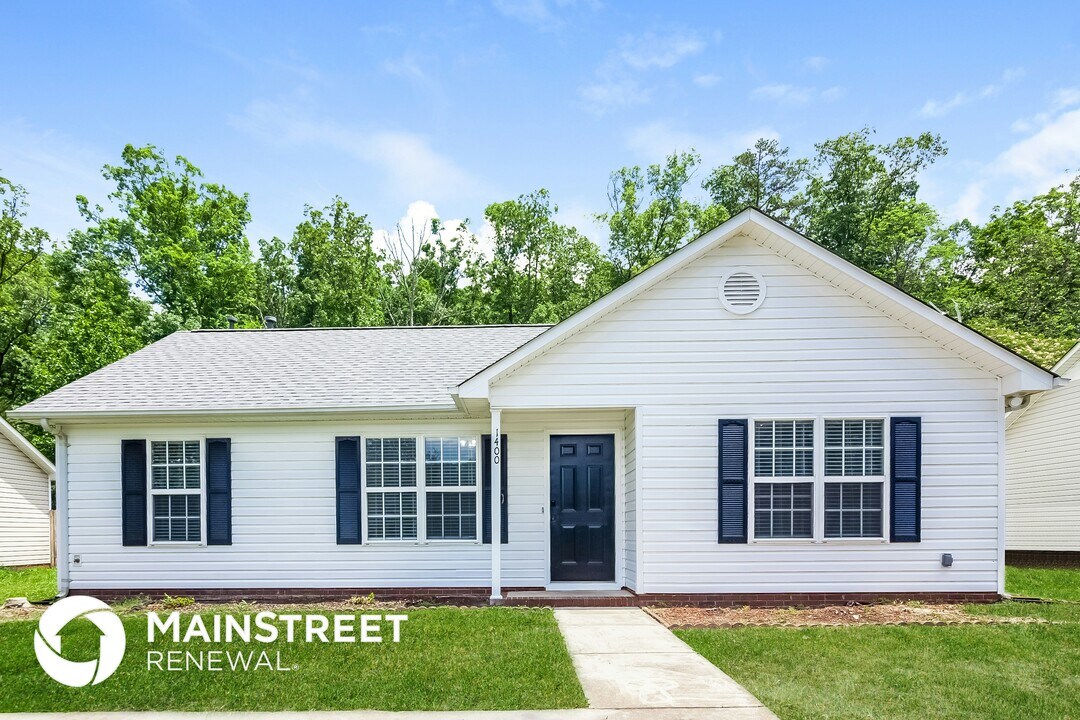 1400 Bells Knox Rd in Charlotte, NC - Building Photo