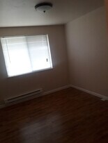 17426 8th Ave E in Spanaway, WA - Building Photo