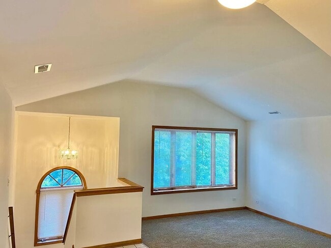2708 W 37th Pl in Chicago, IL - Building Photo - Building Photo
