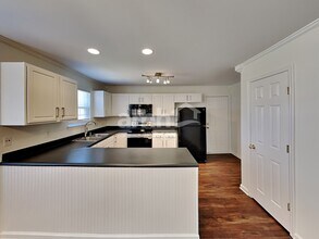 1606 Harrison Way in Spring Hill, TN - Building Photo - Building Photo