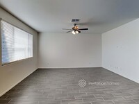 17813 W Gambit Trail in Surprise, AZ - Building Photo - Building Photo