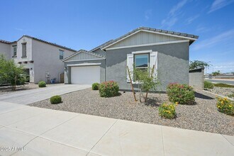 11310 E Utopia Ave in Mesa, AZ - Building Photo - Building Photo