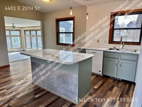 4401 E 20th St in Sioux Falls, SD - Building Photo - Building Photo