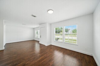 19603 Green Chase Ln in Houston, TX - Foto de edificio - Building Photo