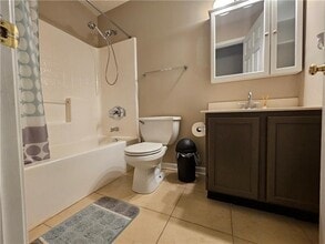 518 Ten Point Ln in Cranberry Township, PA - Building Photo - Building Photo